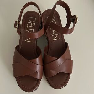 NEW Deltan Emma Leather Espadrille Platform
Sandals, Size 6M